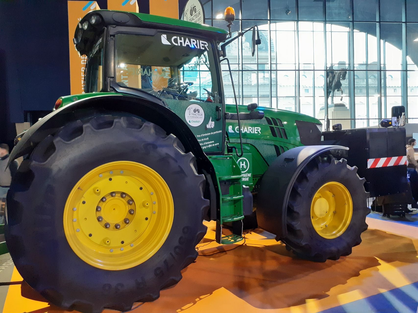 Lire la suite à propos de l’article Un tracteur à l’hydrogène vert au forum TP