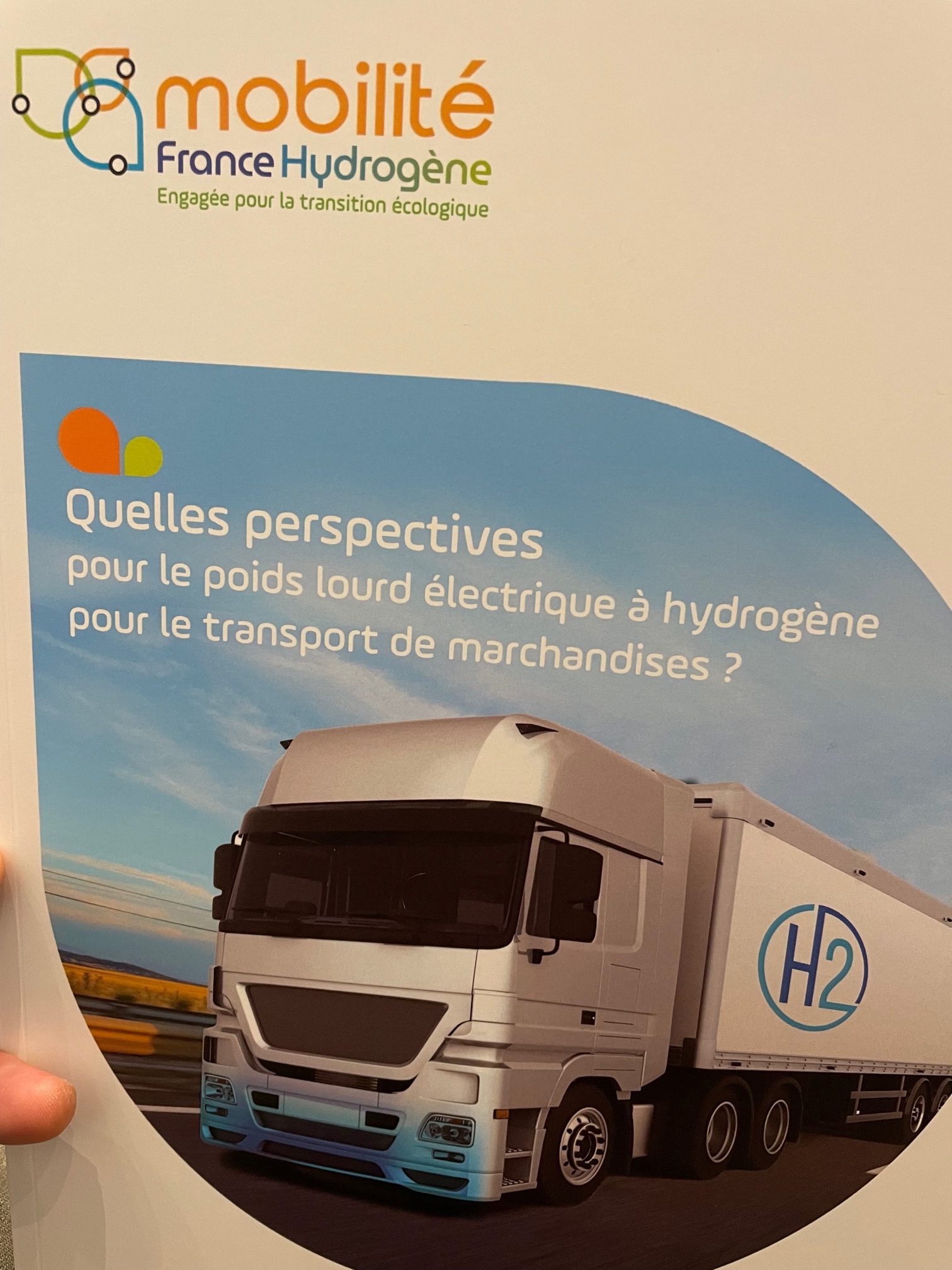 Lire la suite à propos de l’article France Hydrogène sort un livre blanc sur les camions