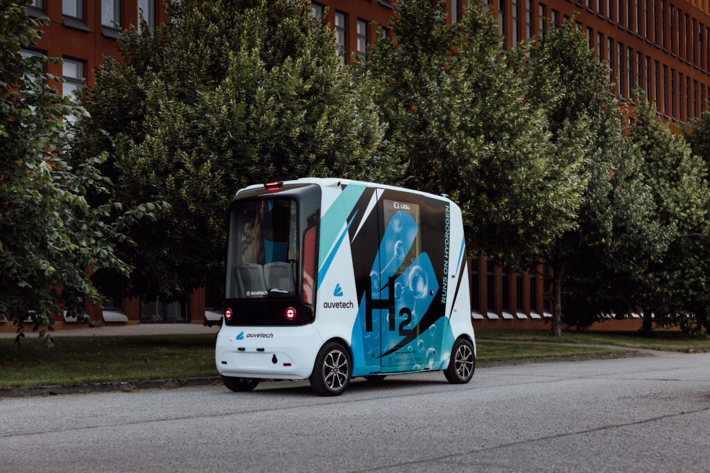 Lire la suite à propos de l’article La première navette autonome H2 est estonienne