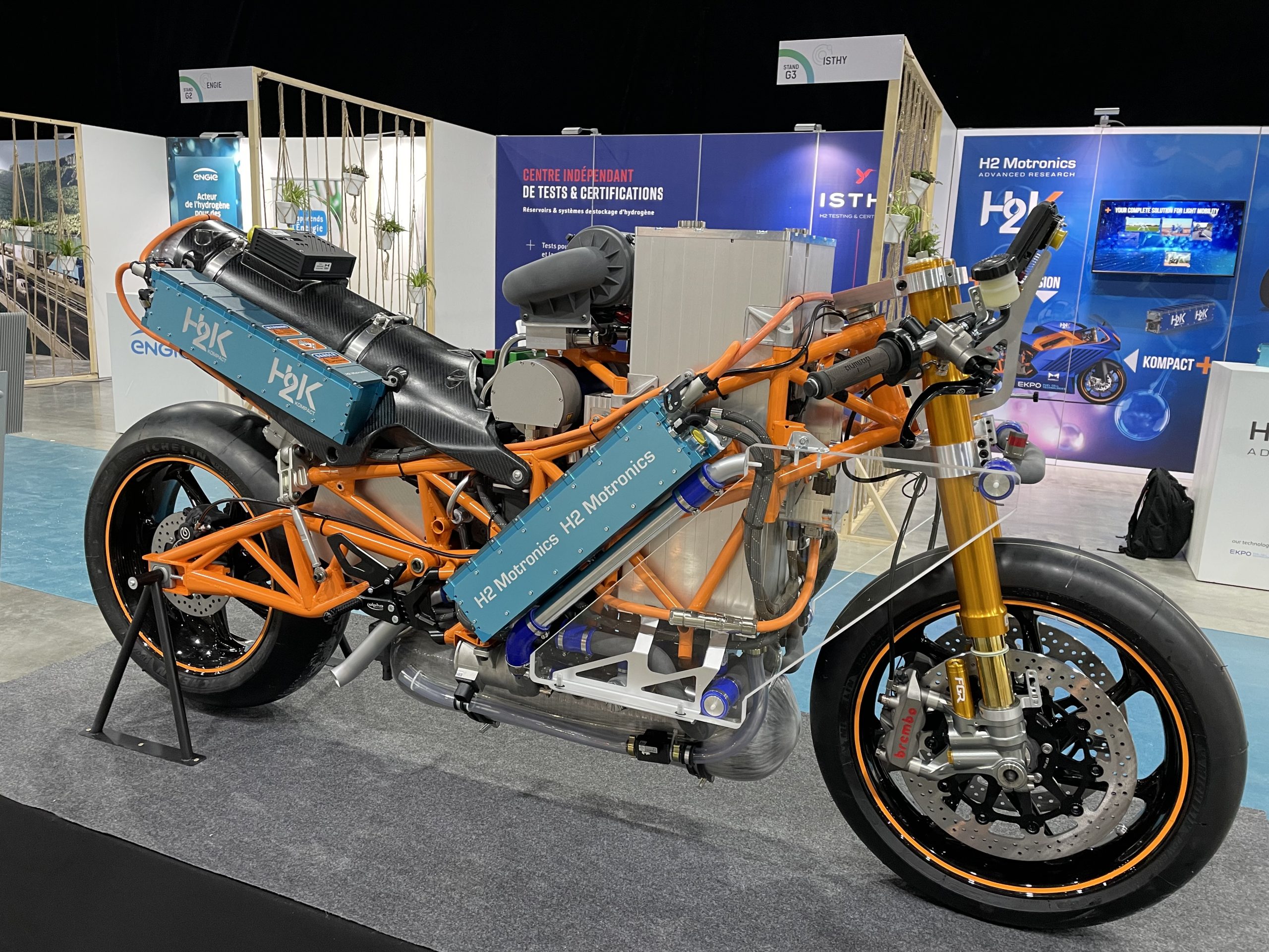 Read more about the article An H2 racing motorbike at the Forum H2 BFC