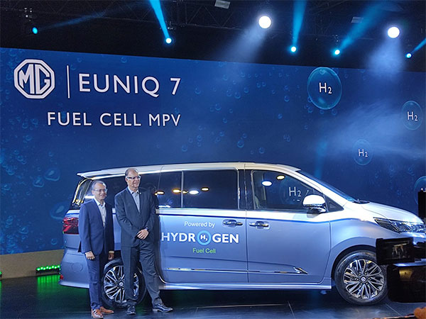 Read more about the article Hydrogen stands out at the New Delhi Motor Show
